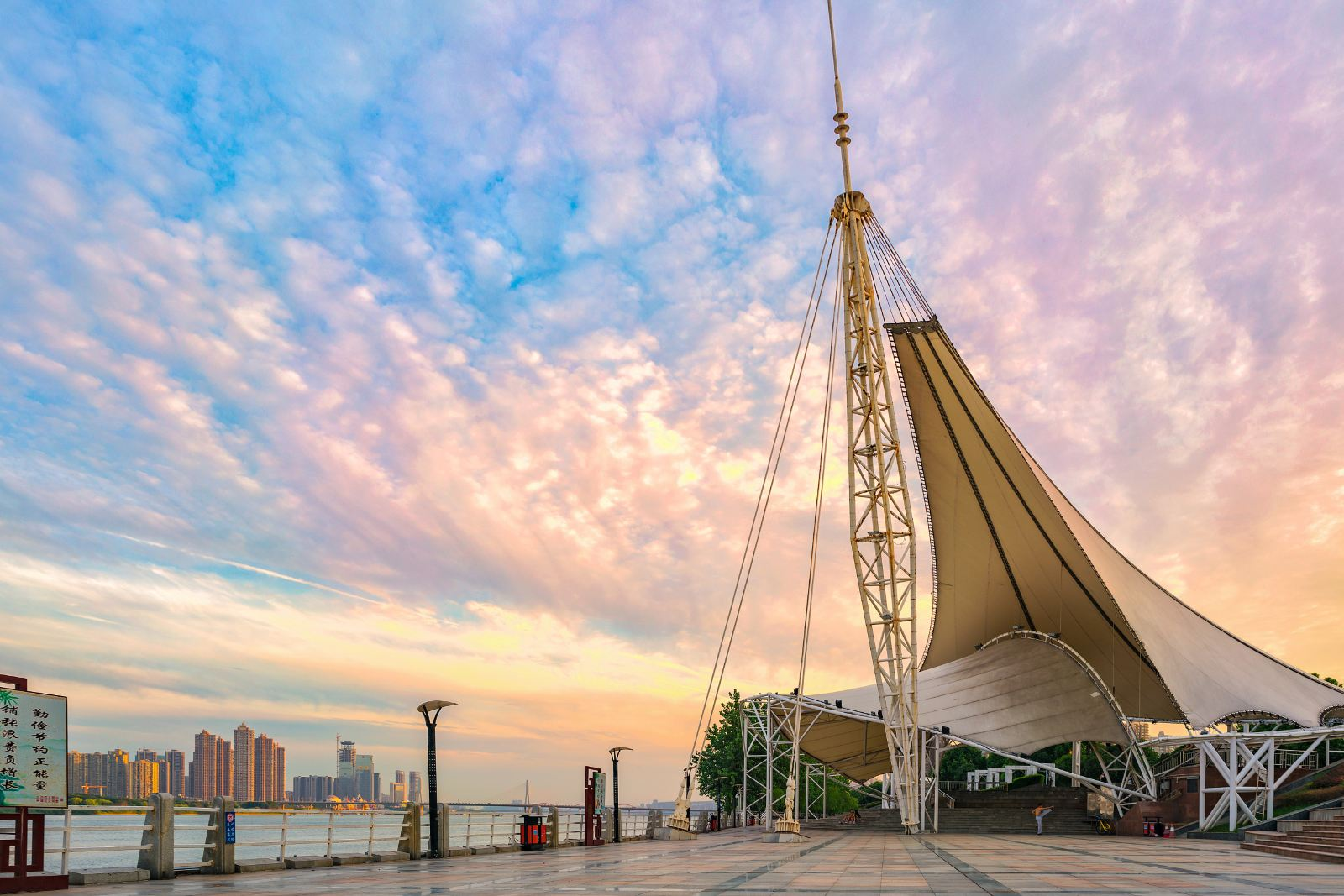 豐品項目丨潔凈風帆 平安江岸