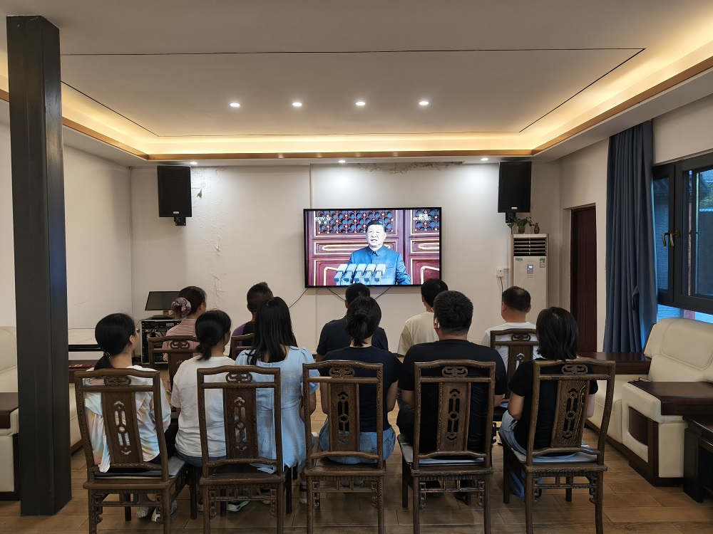 348030cc2a7529dcac94d7c90042bd28.jpg 348030cc2a7529dcac94d7c90042bd28.jpg